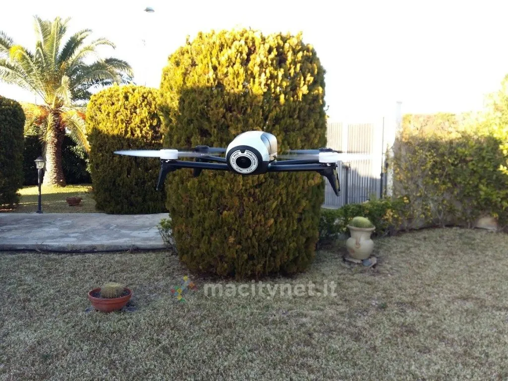 parrot bebop 2