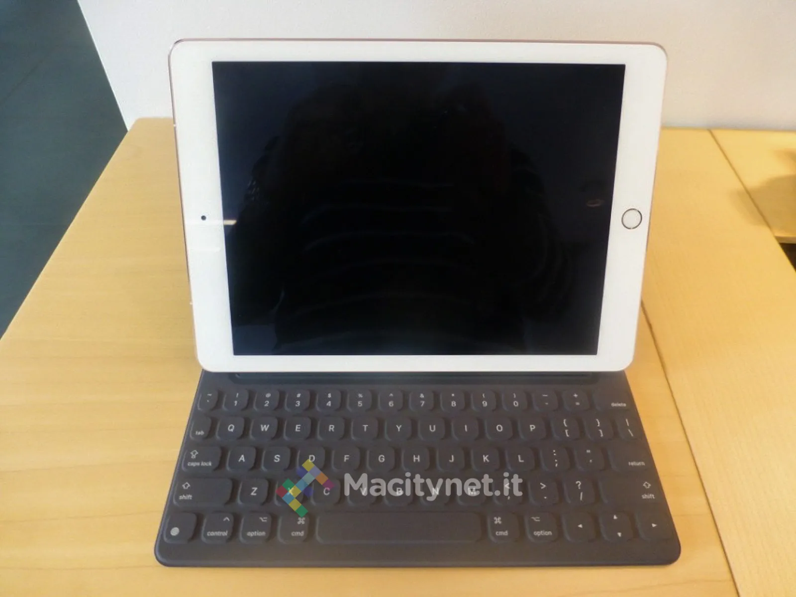 Smart Keyboard per iPad Pro 9.7 pollici