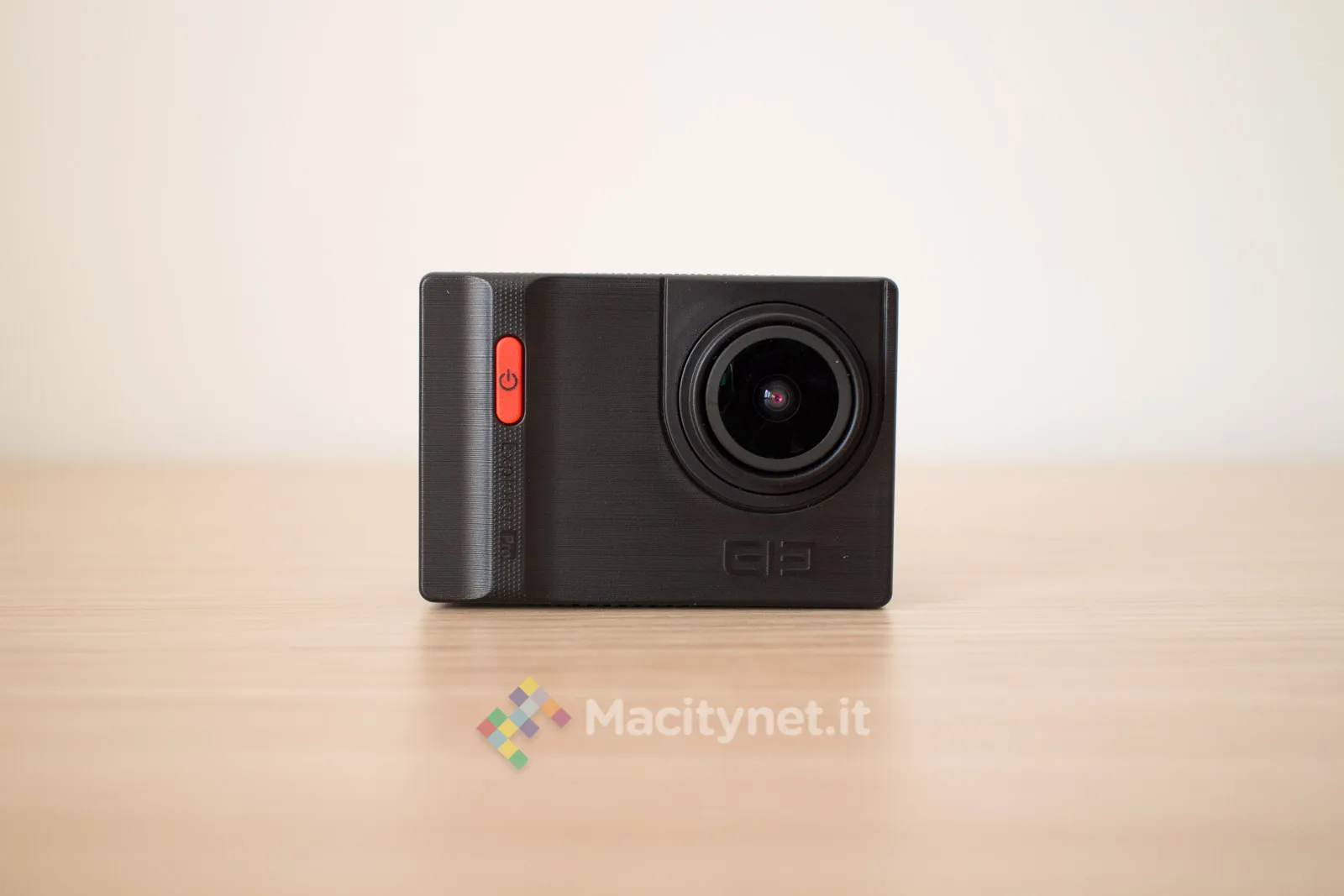 Elephone Explorer Pro