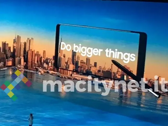 Svelato Galaxy Note 8, il phablet top di Samsung è ancora più grande e potente