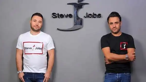 Steve jobs brand made in Naples
