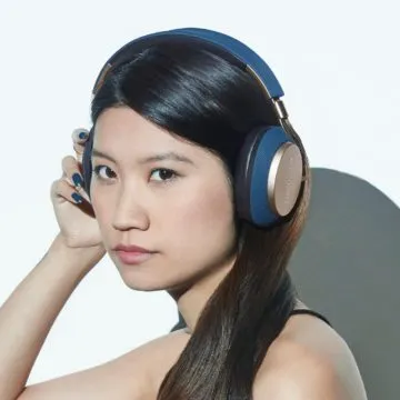 Bowers & Wilkins PX