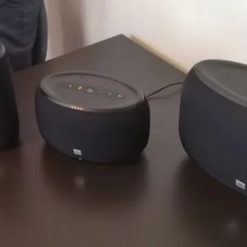 Speaker JBL Link 10, 20, 300 e 500 : la qualità di JBL e la comodità di Google Assistant