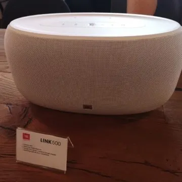 Speaker JBL Link 10, 20, 300 e 500 : la qualità di JBL e la comodità di Google Assistant