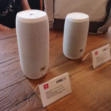 Speaker JBL Link 10, 20, 300 e 500 : la qualità di JBL e la comodità di Google Assistant