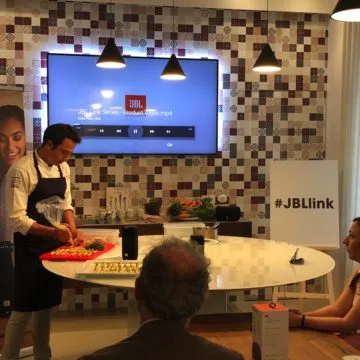 Speaker JBL Link 10, 20, 300 e 500 : la qualità di JBL e la comodità di Google Assistant