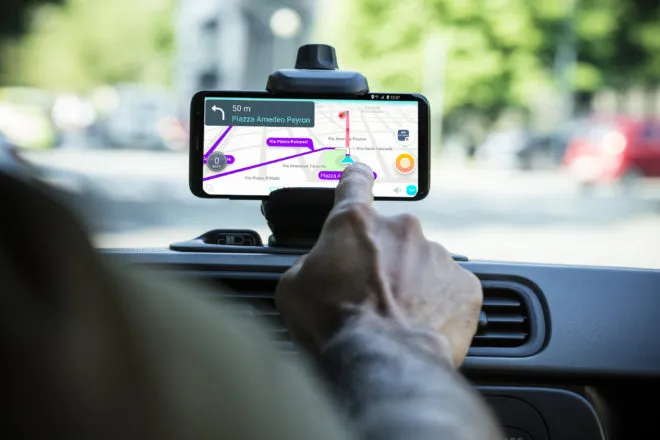 Panda Waze, tecnologia Uconnect per viaggiare con iPhone
