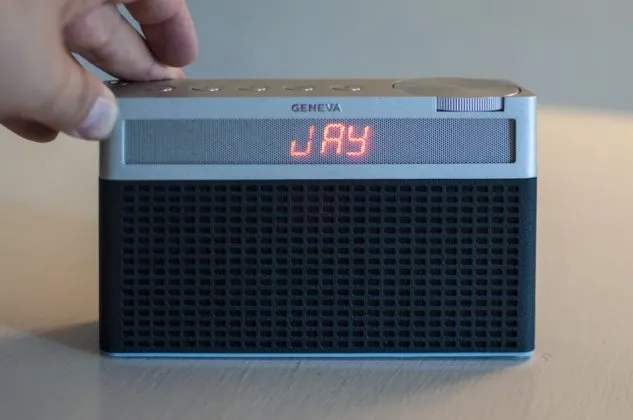 Recensione Geneva Touring S, diffusore Bluetooth in salsa vintage