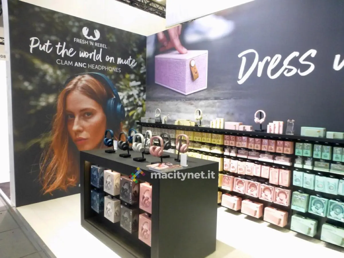 fresh ’n rebel clam foto stand IFA fresh rebel 43