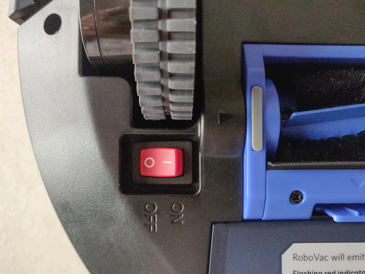 Recensione Eufy RoboVac 11S, l’aspirapolvere automatico di Anker si evolve Recensione Eufy RoboVac 11S, l’aspirapolvere automatico di Anker si evolve