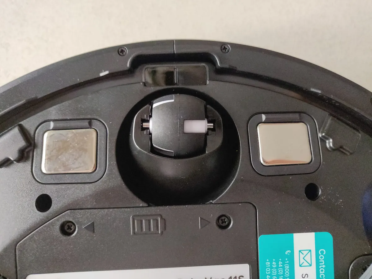 Recensione Eufy RoboVac 11S, l’aspirapolvere automatico di Anker si evolve Recensione Eufy RoboVac 11S, l’aspirapolvere automatico di Anker si evolve