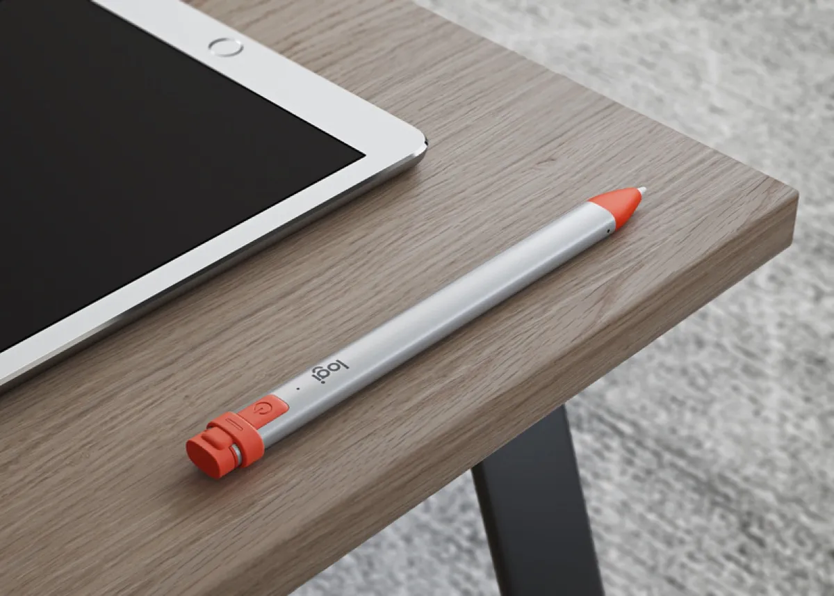 Logitech Crayon, l’alternativa ad Apple Pencil arriva per tutti anche in Italia