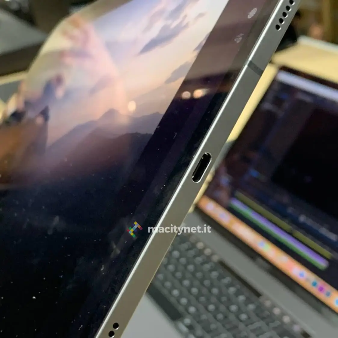 Hands on Mac Book Air 2018: i dettagli del MacBook per tutti Hands on Mac Book Air 2018: i dettagli del MacBook per tutti