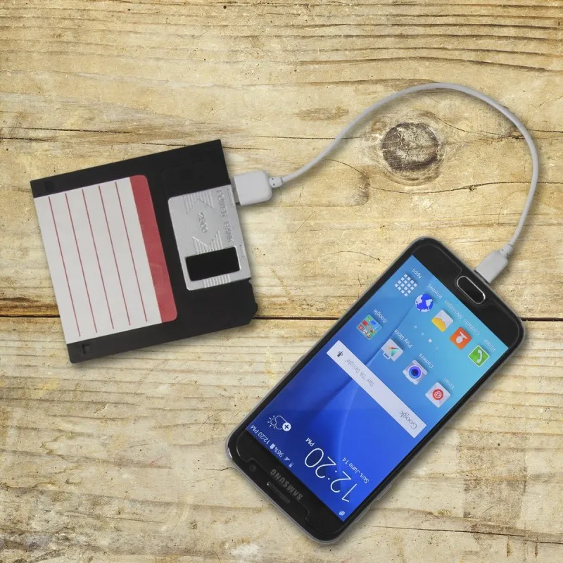 6 imperdibili regali di per ogni nerd e geek che si rispetti 6 imperdibili regali di per ogni nerd e geek che si rispetti