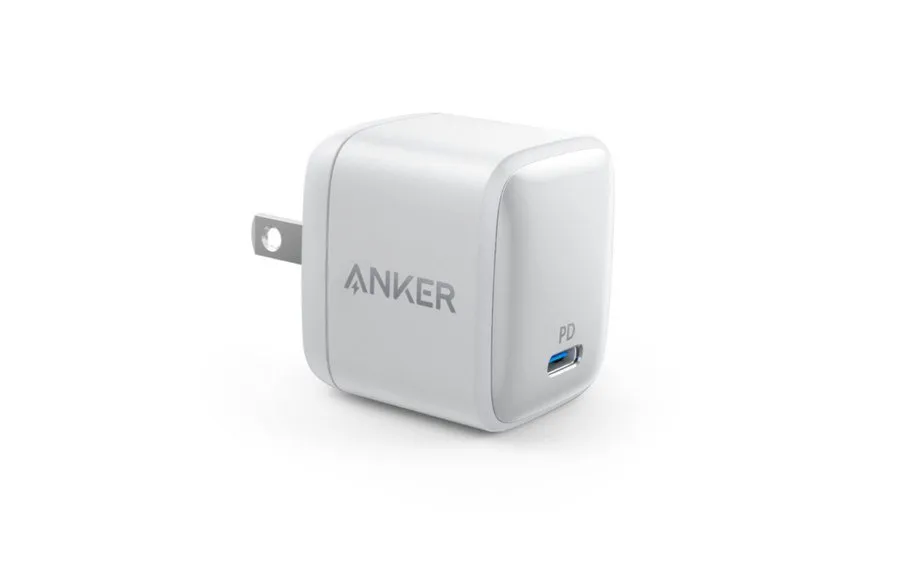 Nuovo caricatore USB-C Power Delivery da Anker, ma anche camera di sicurezza, altoparlante e nuovo proiettore Nuovo caricatore USB-C Power Delivery da Anker, ma anche camera di sicurezza, altoparlante e nuovo proiettore