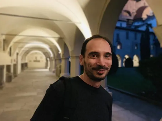 Unboxing iPhone XR italiano e prime impressioni d&#8217;uso