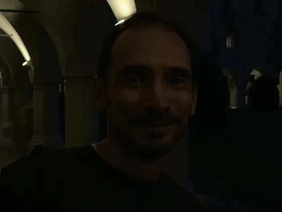 Unboxing iPhone XR italiano e prime impressioni d&#8217;uso