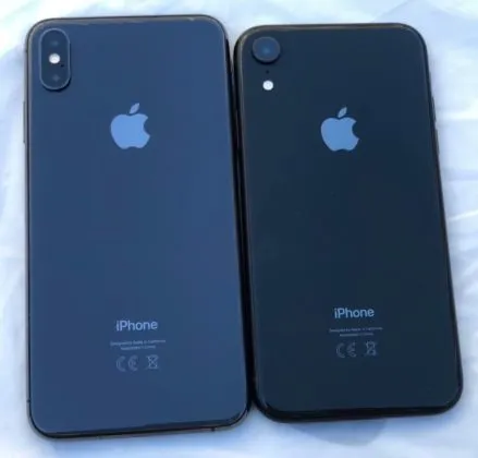 Unboxing iPhone XR italiano e prime impressioni d&#8217;uso