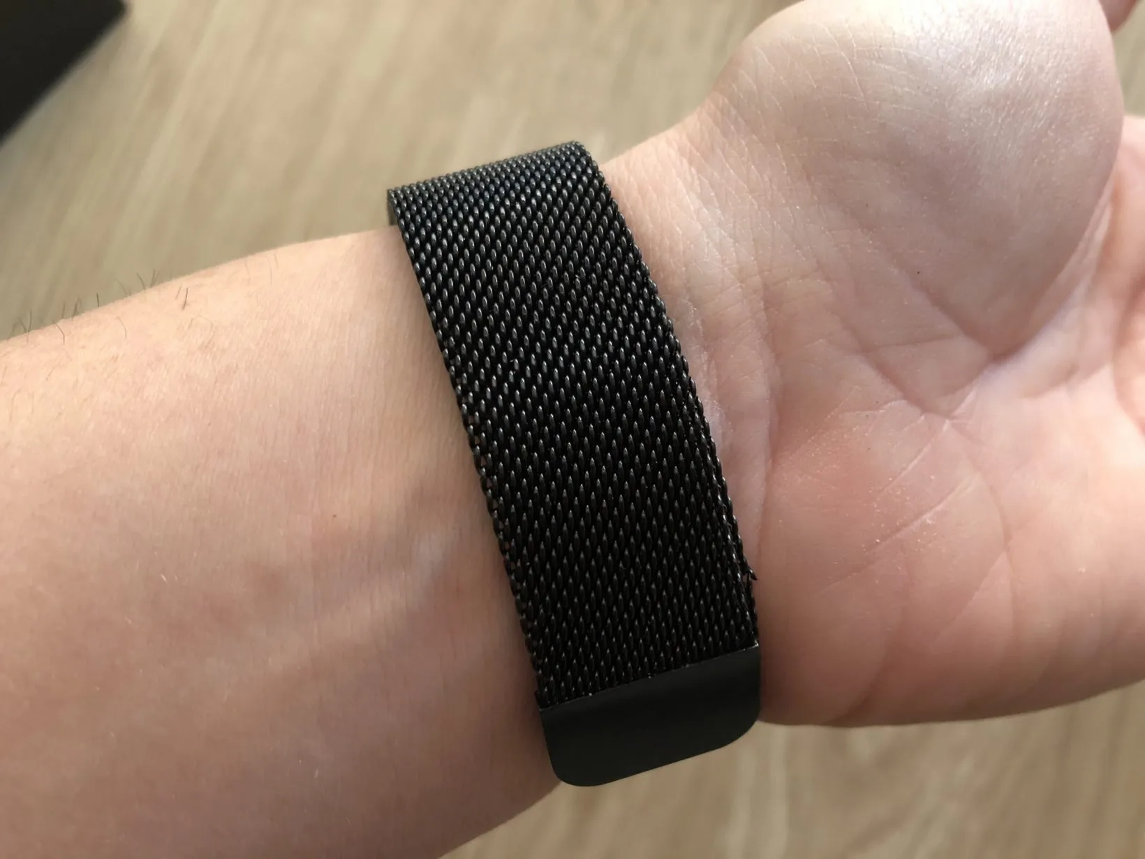 Lenovo Watch X, l’orologio ibrido e impermeabile a portata di tutti