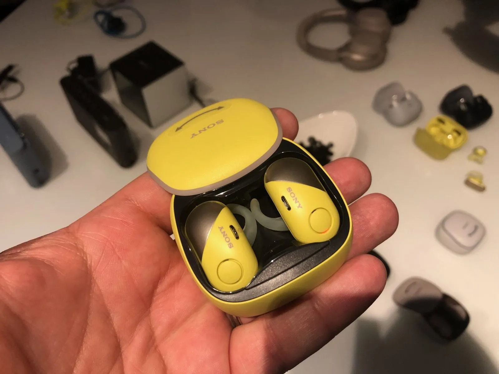 Il natale 2018 di Sony si veste di colore e musica Il natale 2018 di Sony si veste di colore e musica