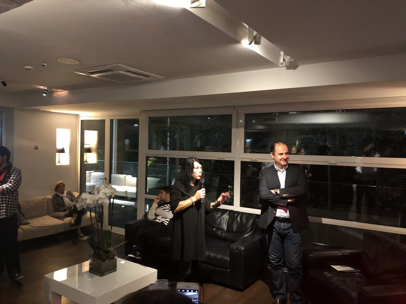 Il natale 2018 di Sony si veste di colore e musica Il natale 2018 di Sony si veste di colore e musica