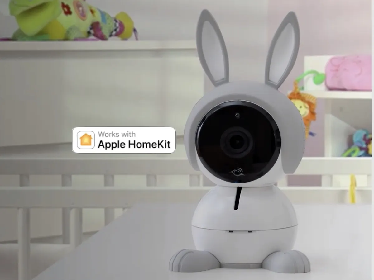 La telecamera Arlo Baby ora ha 5 novità su Homekit e funziona con Siri, Alexa e Assistente Google