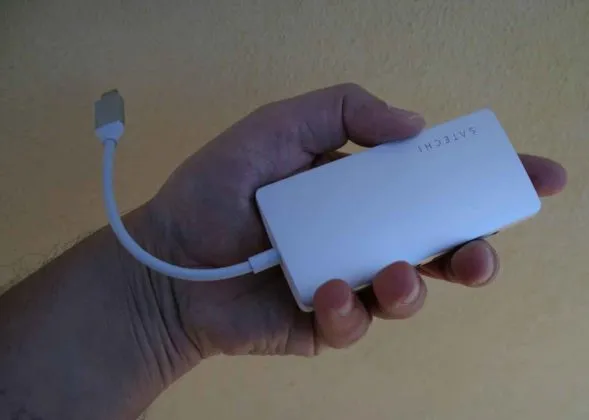 Recensione Satechi USB-C multiport V2, l&#8217;adattatore perfetto per MacBook e MacBook Pro e anche iPad