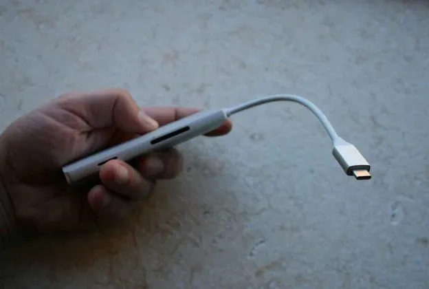 Recensione Satechi USB-C multiport V2, l&#8217;adattatore perfetto per MacBook e MacBook Pro e anche iPad