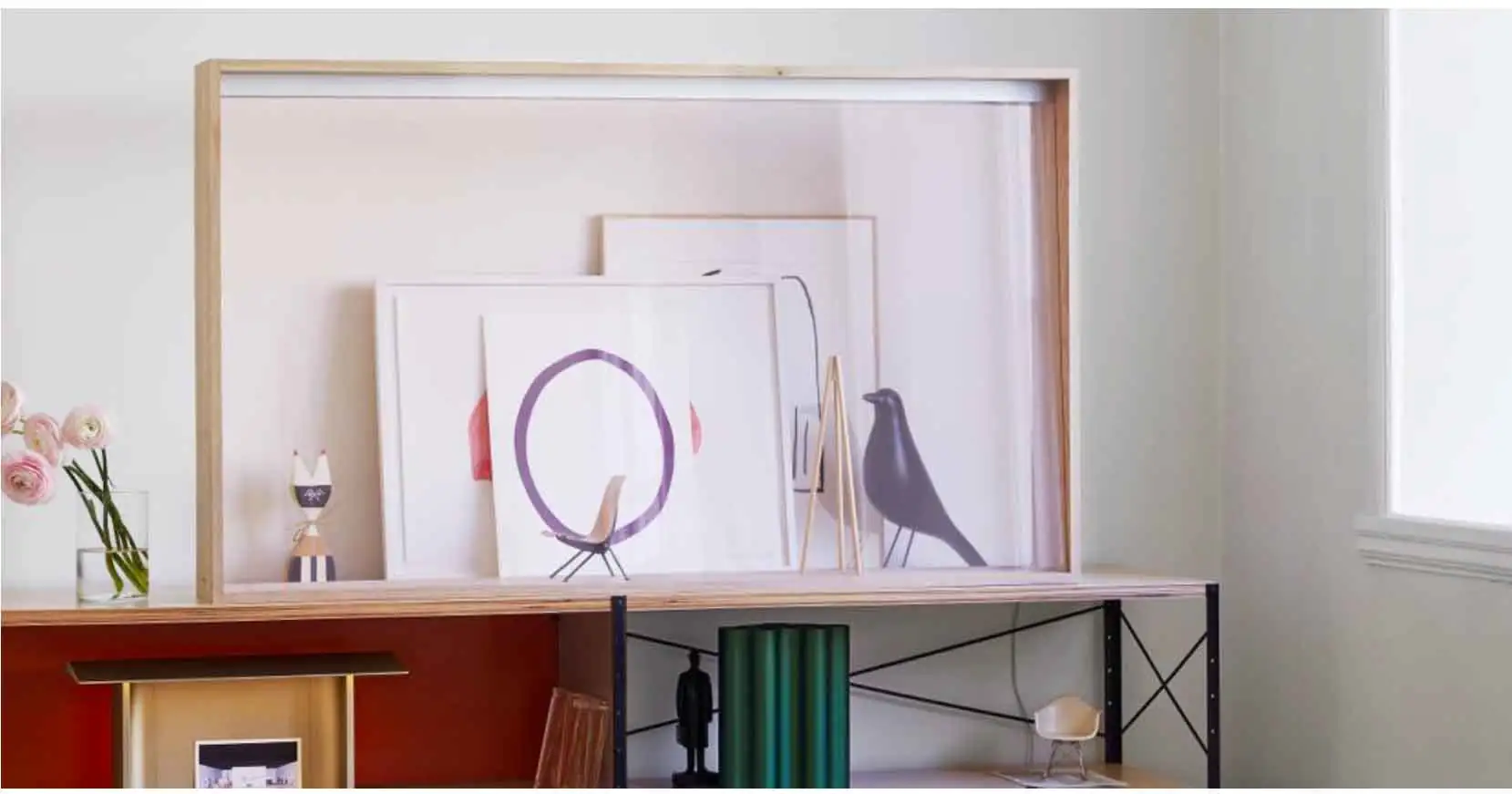 Panasonic ha presentato un concept di TV OLED trasparente oncept di TV OLED trasparente