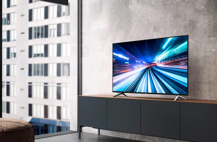 Sharp punta sul design con Pininfarina