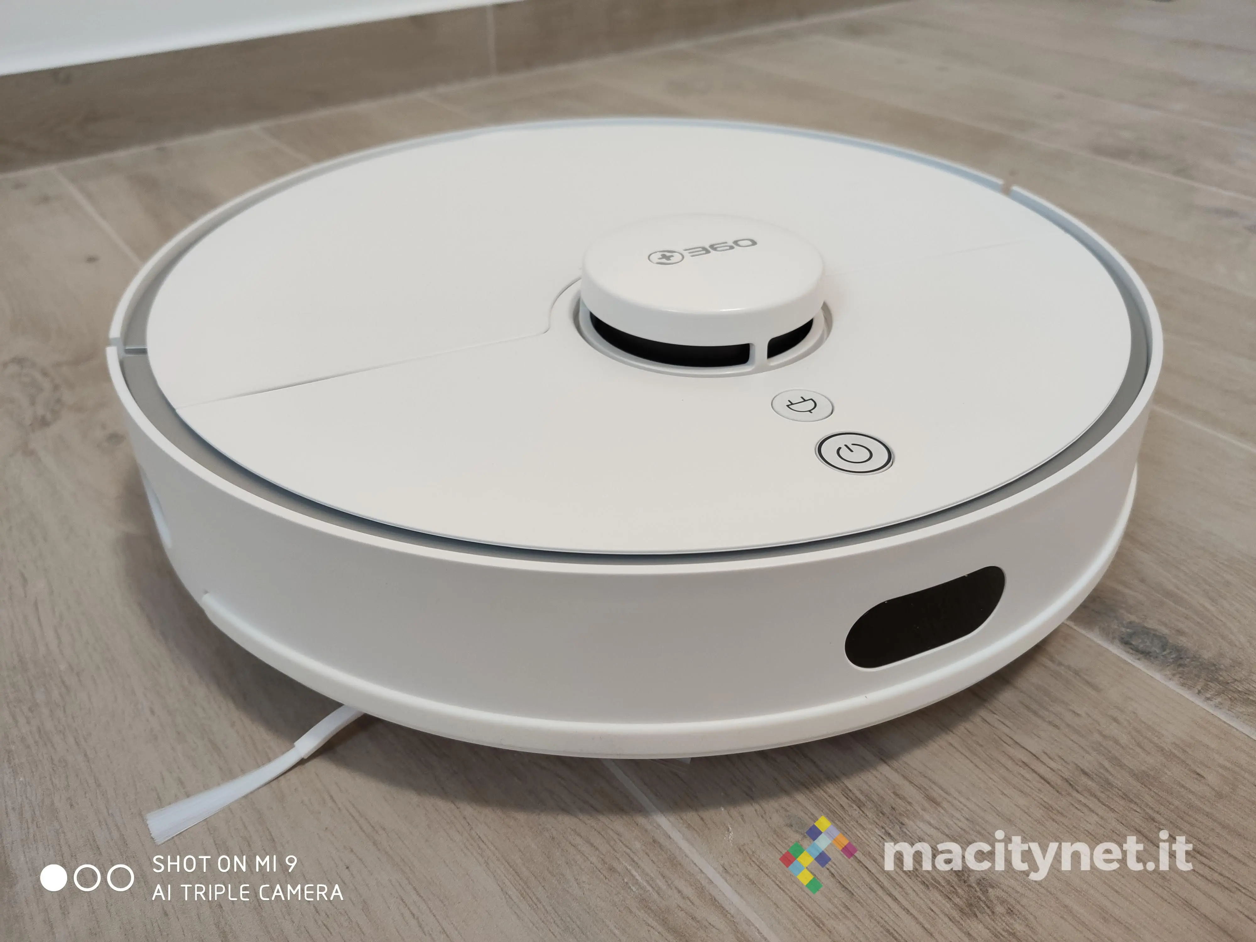 Recensione 360 S5, pulizie in casa a 360 gradi Recensione 360 S5, pulizie in casa a 360 gradi
