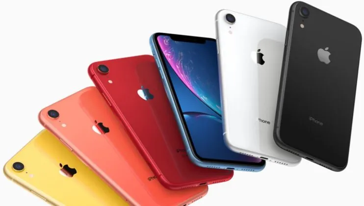 Dalle schegge di vetro ai render: ecco iPhone XR 2019
