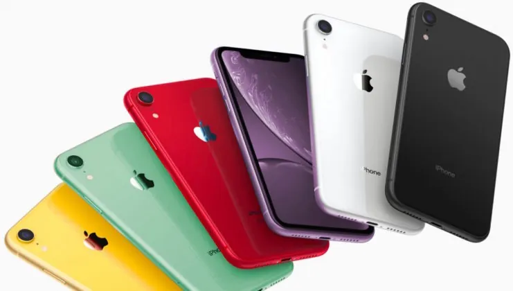 Dalle schegge di vetro ai render: ecco iPhone XR 2019