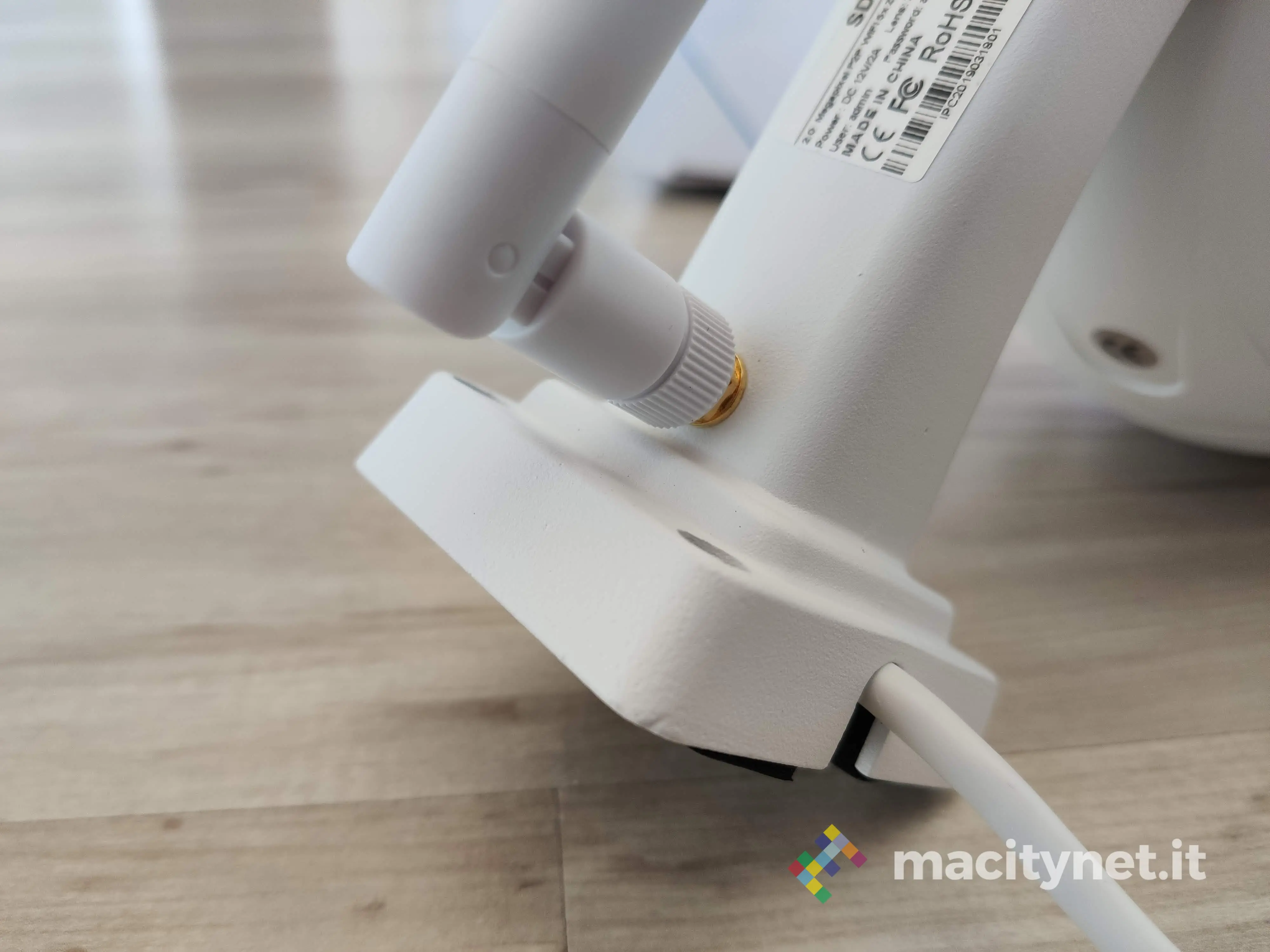 Recensione Alfawise SD07W, la videocamera di sorveglianza per esterni Recensione Alfawise SD07W, la videocamera di sorveglianza per esterni