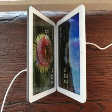 Presa di contatto e unboxing di Google Nest Hub, domotica, informazioni e video in 7″