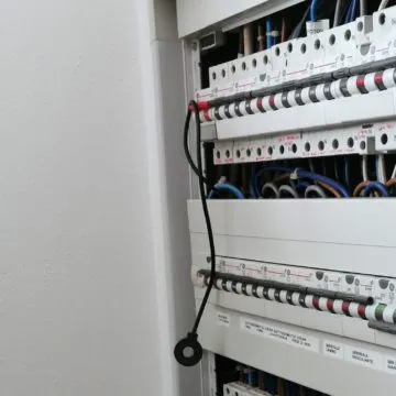 Come misurare i consumi dell’impianto con la domotica Bticino Living Now Connesso su iOS e Android e DIN FT20T60A