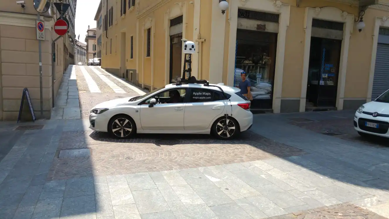 In tutta Italia grande traffico di auto Apple per dati di Apple Maps