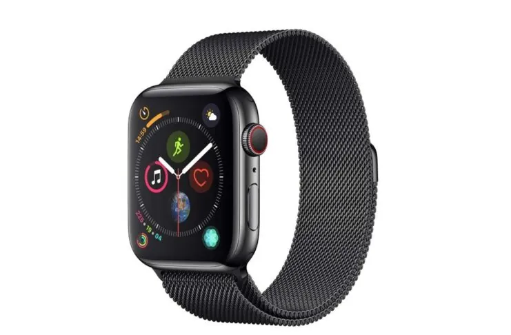 Amazon liquida gli Apple Watch 4 Cellular in acciaio: sconto del 40%
