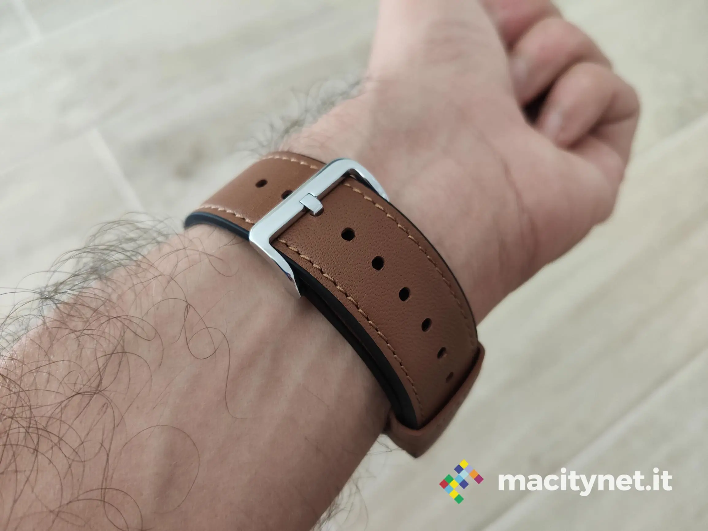 Recensione Amazfit, l’eleganza al polso Recensione Amazfit, l’eleganza al polso