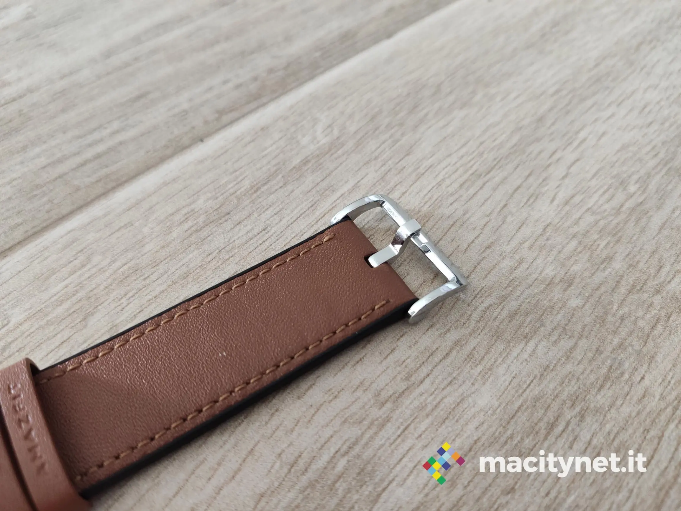 Recensione Amazfit, l’eleganza al polso Recensione Amazfit, l’eleganza al polso