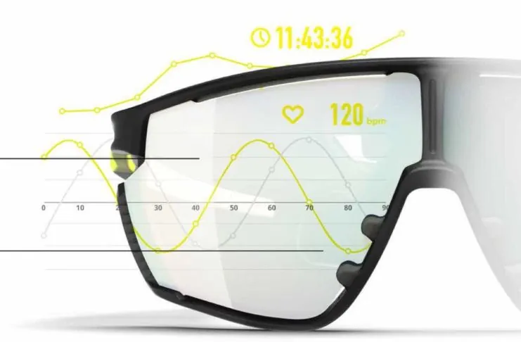 Con Julbo EVAD-1 i dati dell’attività fisica vengono proiettati sulle lenti degli occhiali