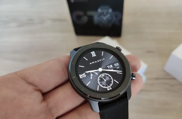 Amazfit GTR 42 mm, unboxing e prime impressioni