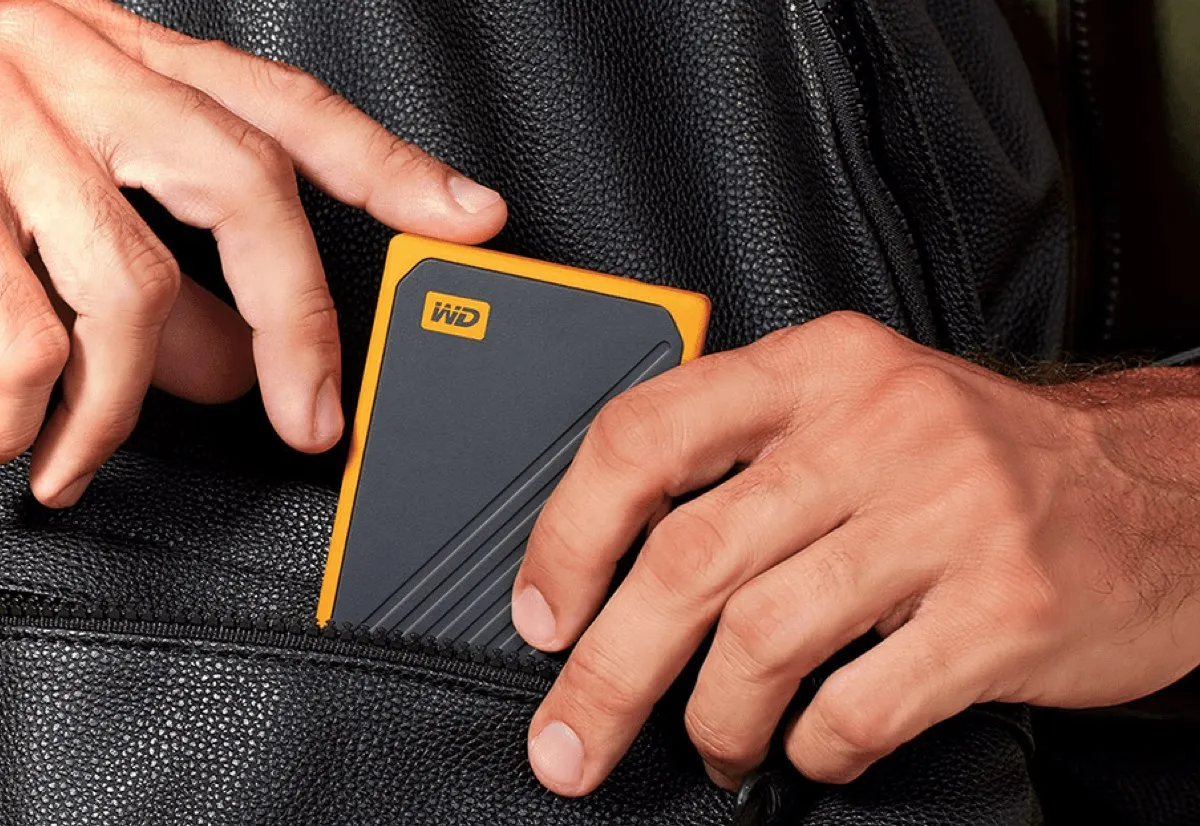 Sconto Amazon: WD My Passport Go SSD da 1 TB a 157 euro, Sconto Amazon: WD My Passport Go SSD da 1 TB a 157 euro,