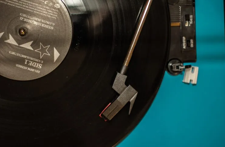 Amazon Vinyl Week, scatta la settimana di sconti sui dischi in vinile