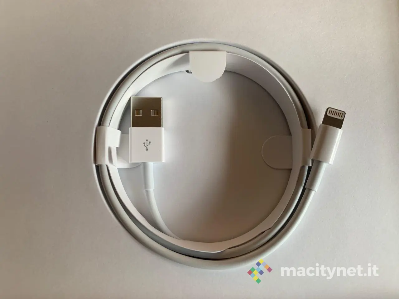 ipad 102 unboxing ott19 2019 10 01 152253 ipad air usb-c