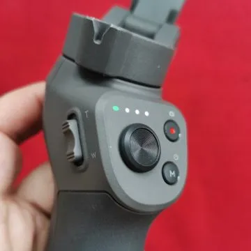 Recensione DJI Osmo Mobile 3: l’accessorio necessario per i video con smartphone
