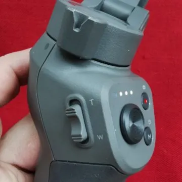 Recensione DJI Osmo Mobile 3: l’accessorio necessario per i video con smartphone