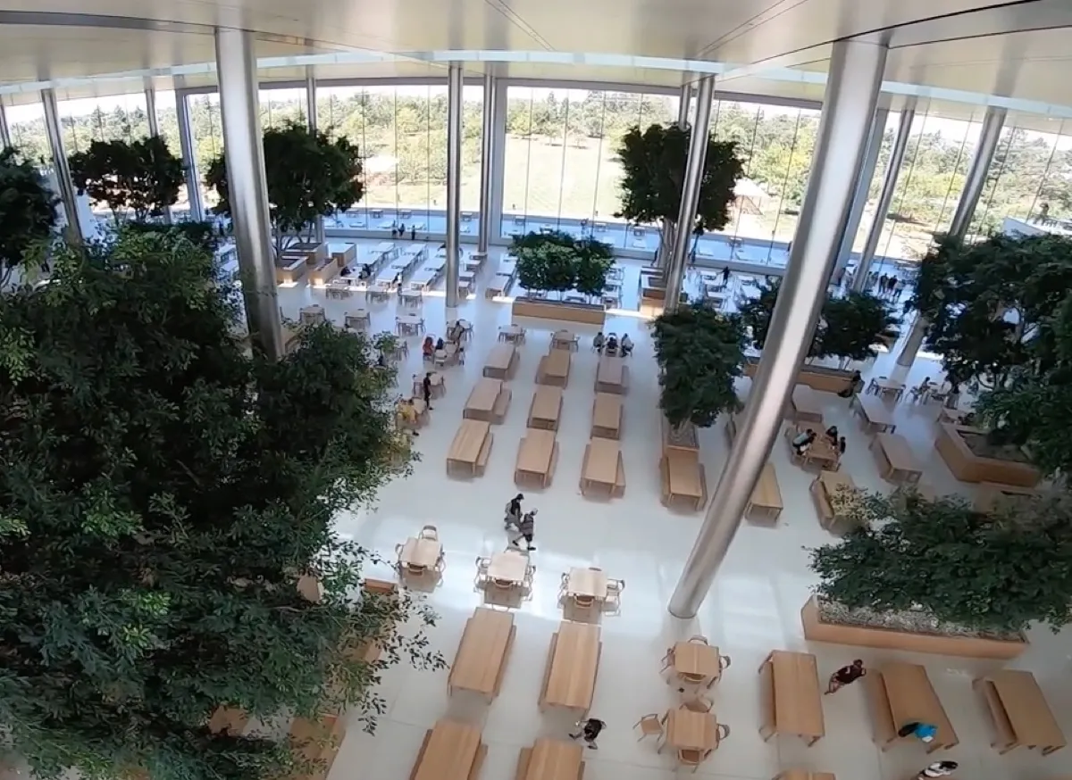 video apple park 1 evento apple aprile