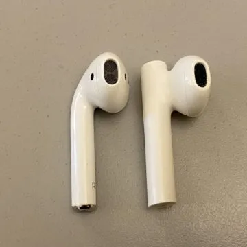 L200 contro Xiaomi Mi Air 2: le due strade alla imitazione degli Airpods