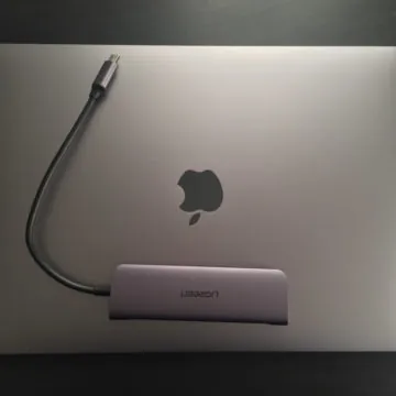 Recensione Ugreen 70411, l’hub USB-C leggero e super-compatto